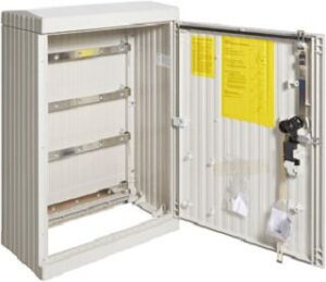 Hager Kabelverteilerschrank Gr.0/845, mit  SaS ZAK080GA – Bild 1