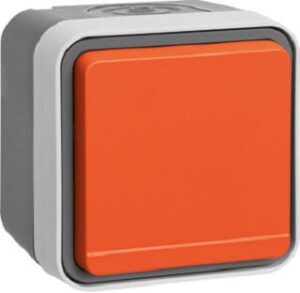 Berker Steckdose orange mit Klappdeckel 47403527 – Bild 1
