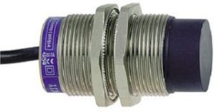 Schneider Electric Näherungsschalter induktiv Kabel 5m XS2M30MA250L1 – Bild 1