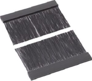 Hager Bürste IP40 95x174 MES-B02 – Bild 1