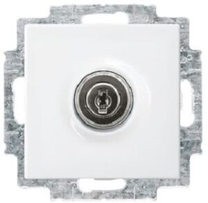 Busch-Jaeger SCHUKO Steckdose Klappdeckel Busch-balance SI alpinweiss 20EUKBSL-914-101 – Bild 1