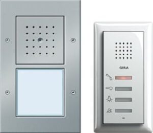 Gira Einfamilienhaus-Paket Audio Steuergerät mit AP-Tür-/Wohnstation 049543 – Bild 1