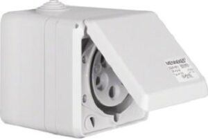 Berker CEE-Steckdose 5-polig Ap 32A mit Klappdeckel 558201 – Bild 1